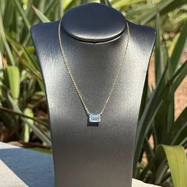14KY&W Necklace with 1.81 Ct Emerald Lab Grown Diamond Solitaire Pendant - 18