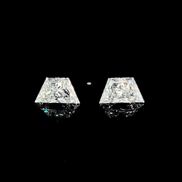0.73 CTW Matched Pair of Trapezoid Brilliant Cut Lab Grown Diamonds E-F VS1-VS2 Image 3 Franzetti Jewelers Austin, TX