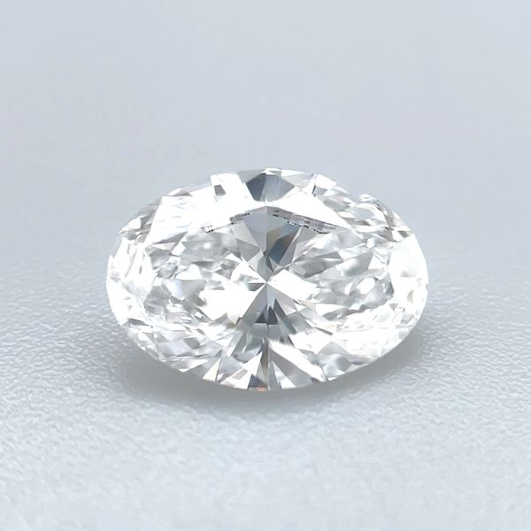 Ct Oval Lab Grown Diamond D Color VVS1 Clarity IGI