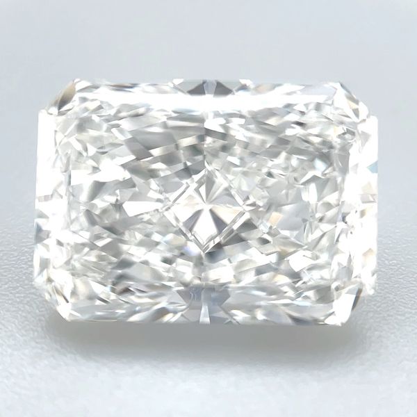 6.13 Ct Radiant Lab Grown Diamond E Color VVS2 Clarity - IGI Franzetti Jewelers Austin, TX