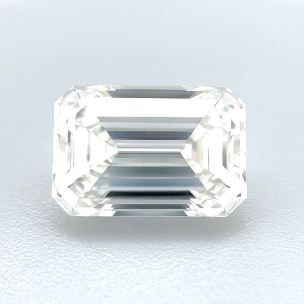 3.02 Ct Emerald Cut Lab Grown Diamond F Color VVS2 Clarity - IGI Franzetti Jewelers Austin, TX