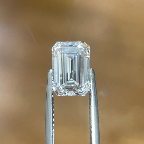 2.59 Ct Emerald Cut Lab Grown Diamond F Color VVS2 Clarity - IGI Image 4 Franzetti Jewelers Austin, TX