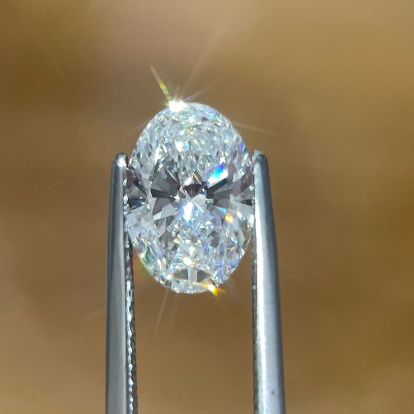 2.01 Ct Oval Lab Grown Diamond D Color VVS2 Clarity - IGI Image 3 Franzetti Jewelers Austin, TX