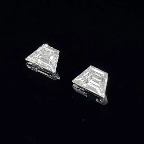 0.61 CTW Matched Pair of Trapezoid Step Cut Lab Grown Diamonds DEF VS1 Image 4 Franzetti Jewelers Austin, TX