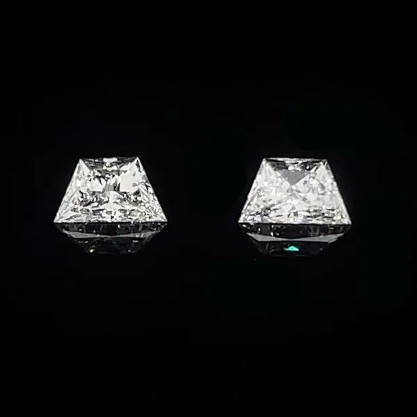 0.72 CTW Matched Pair of Trapezoid Brilliant Cut Lab Grown Diamonds D-E-F VS1-VS2 Image 3 Franzetti Jewelers Austin, TX