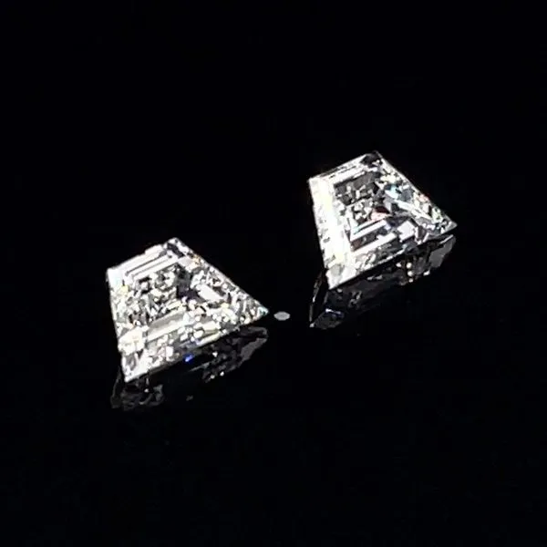 1.08 CTW Matched Pair of Trapezoid Step Cut Lab Grown Diamonds D-G VS1-VS2 Image 4 Franzetti Jewelers Austin, TX