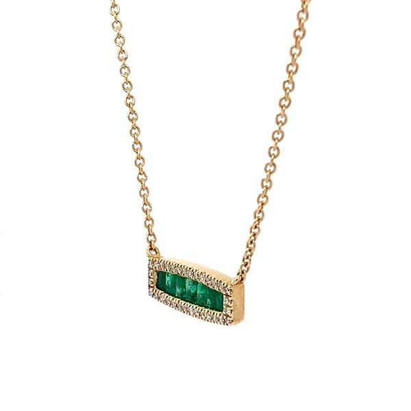 14K Yellow Gold Emerald & Diamond Necklace 18