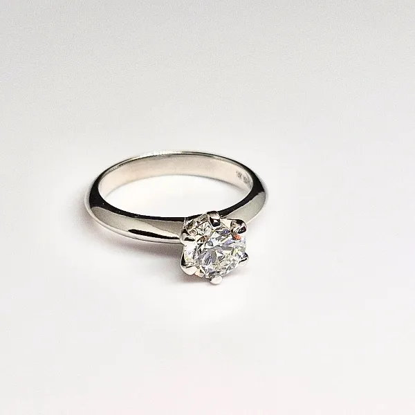 solitaire Diamond Engagement Ring Frontenac Jewellers Kingston, ON