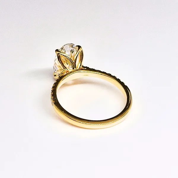 14K Oval Diamond Engagment Ring Image 2 Frontenac Jewellers Kingston, ON