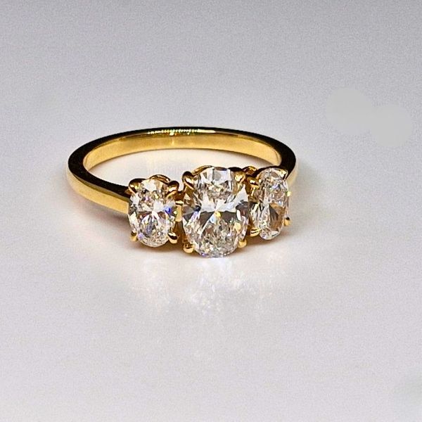 Lab Grown Oval Diamond Engagement Ring with Oval Accents in 14K Yellow Gold – 1.72 CTW Frontenac Jewellers Kingston, ON