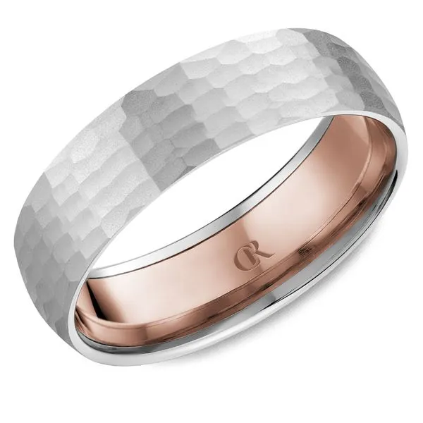 14K Two-Tone White and Yellow Gold 6mm Men’s Hammered Finish Ring Image 2 Frontenac Jewellers Kingston, ON