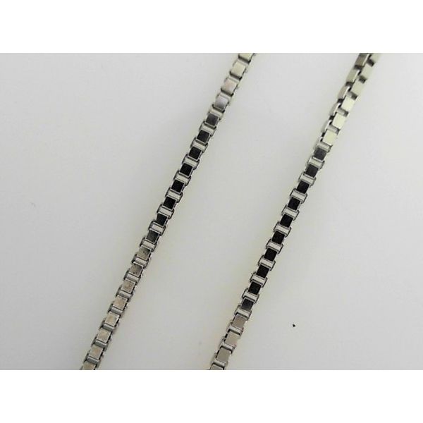 Precious Metal Chain Frontenac Jewellers Kingston, ON