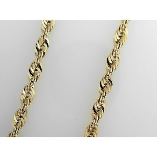 Precious Metal Chain Frontenac Jewellers Kingston, ON