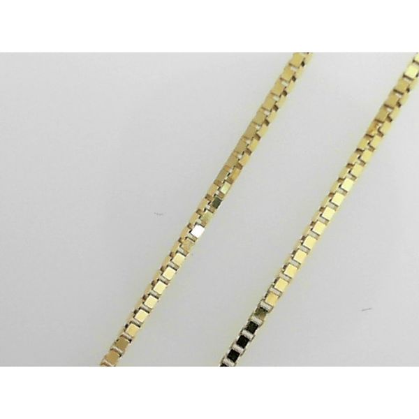 Precious Metal Chain Frontenac Jewellers Kingston, ON