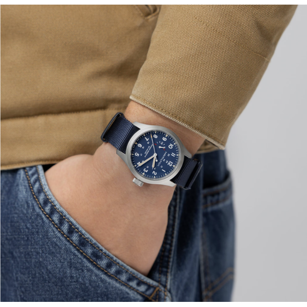 Hamilton Khaki Field Power Reserve Mechanical 40mm Image 5 Frontenac Jewellers Kingston, ON