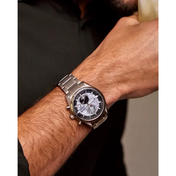 Mens Classic Eco Drive WR100 Image 4 Frontenac Jewellers Kingston, ON