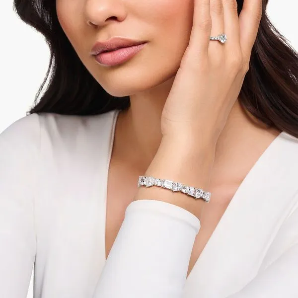 Silver tennis bracelet with 20 white zirconia stones Image 2 Frontenac Jewellers Kingston, ON