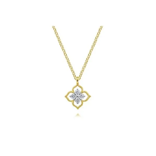 Pendant Gala Jewelers Inc. White Oak, PA