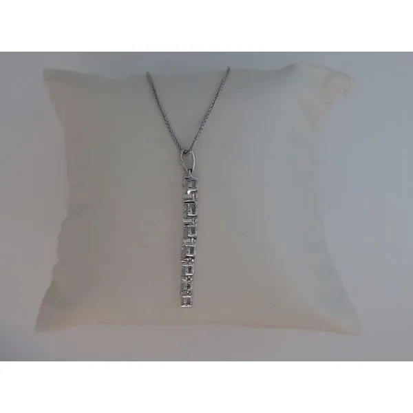 Diamond Pendant James Gattas Jewelers Memphis, TN