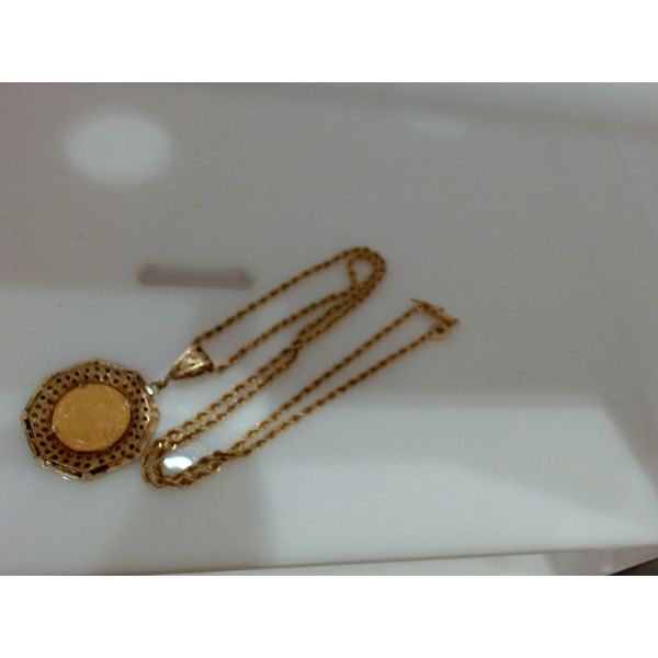 Diamond Pendant James Gattas Jewelers Memphis, TN