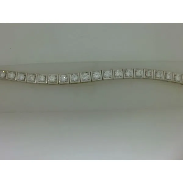 Diamond Bracelet Image 2 James Gattas Jewelers Memphis, TN