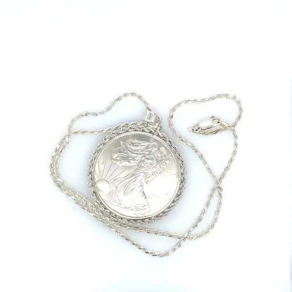 Estate and Vintage Jewelry Image 2 James Gattas Jewelers Memphis, TN