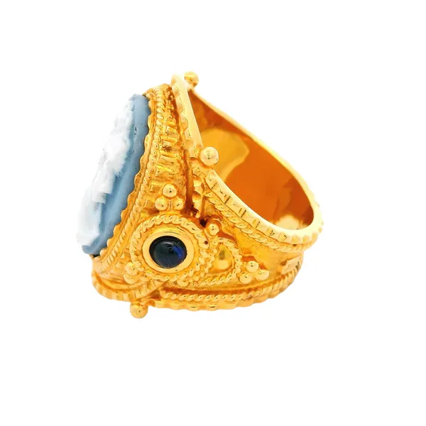 22K Yellow Gold Cameo Ring Image 2 Carroll's Jewelers Fort Lauderdale, FL