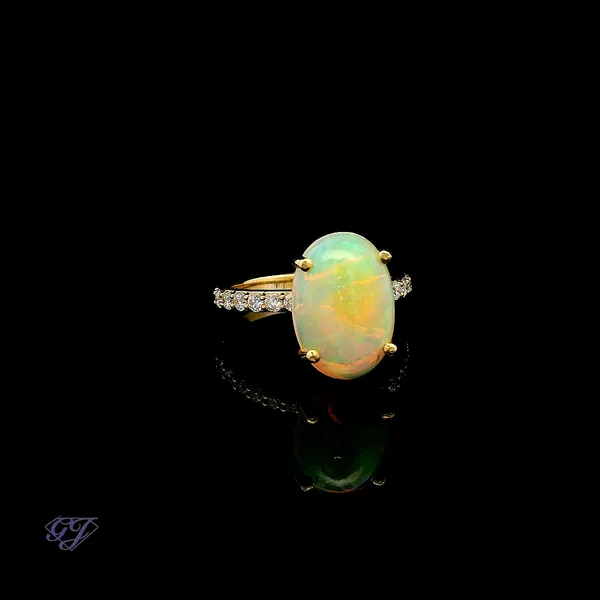 18K Yellow Gold 3.20ct Oval Ethiopian Opal Image 2 Geneva Jewelry Riverside, CA