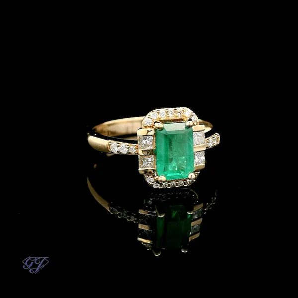 18K Yellow Gold 0.95ct Zambian Emerald Ring Image 2 Geneva Jewelry Riverside, CA