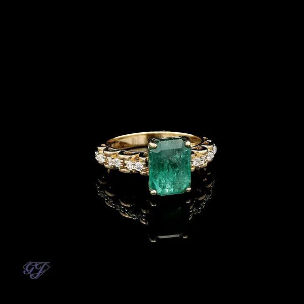 18K Yellow Gold 2.60ct Zambian Emerald Ring Image 2 Geneva Jewelry Riverside, CA