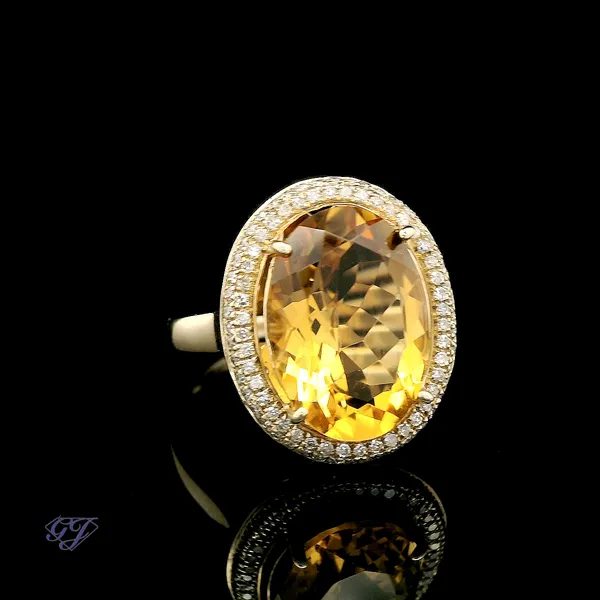 14K Yellow Gold 5.14ct Oval Yellow Topaz Ring Image 2 Geneva Jewelry Riverside, CA