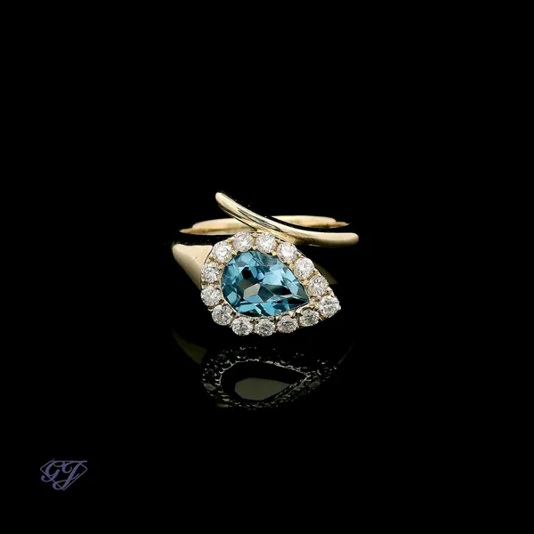 14K Yellow Gold 1.29ct Pear Blue Topaz Ring Image 2 Geneva Jewelry Riverside, CA