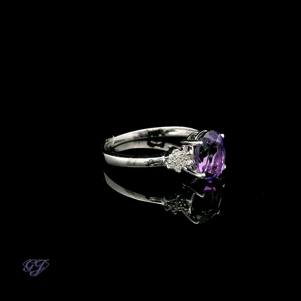 14K White Gold 1.18ct Oval Amethyst Ring Image 2 Geneva Jewelry Riverside, CA