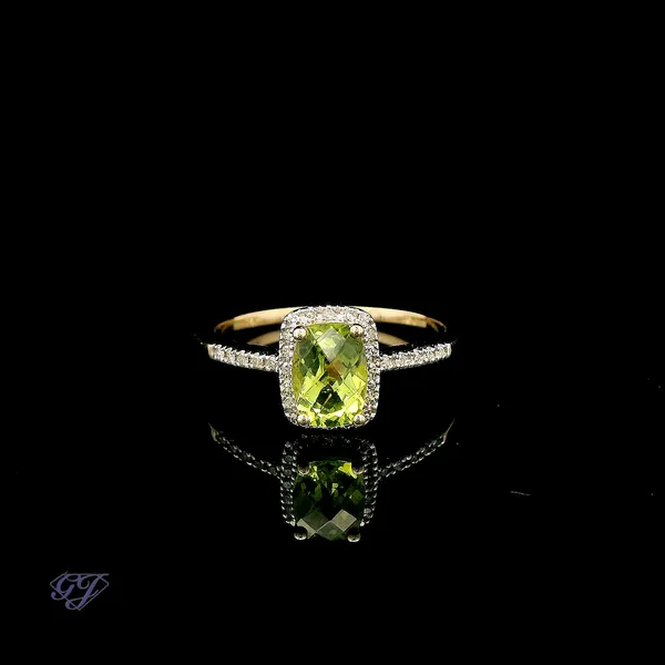 14K Yellow Gold 1.00ct Elongated Cushion Peridot Ring Geneva Jewelry Riverside, CA
