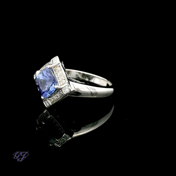 18K White Gold 1.66ct Square Cushion Tanzanite Ring Image 3 Geneva Jewelry Riverside, CA