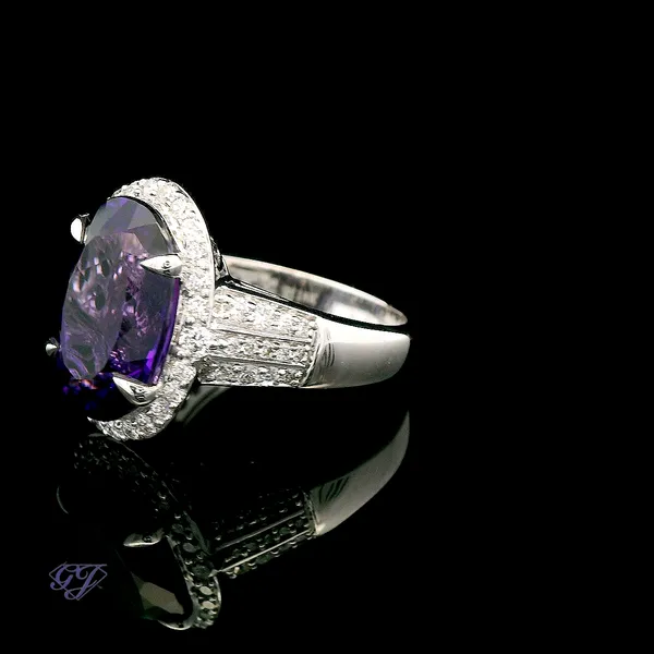 18K White Gold 5.35ct Oval Amethyst Ring Image 3 Geneva Jewelry Riverside, CA