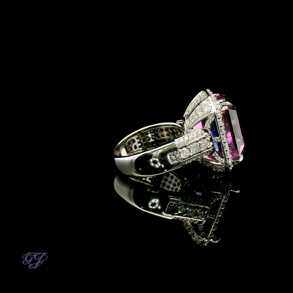 18K White Gold Natural 17.80ctw Kunzite & Diamond Ring Image 4 Geneva Jewelry Riverside, CA