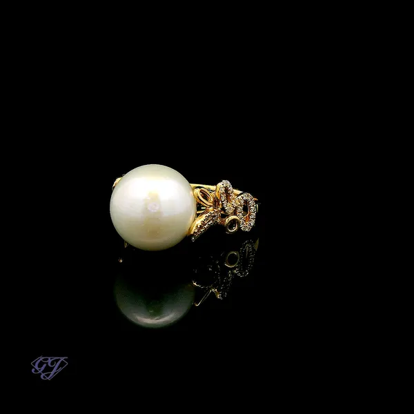 18K Yellow Gold 11.7mm Freshwater Pearl Ring Image 3 Geneva Jewelry Riverside, CA