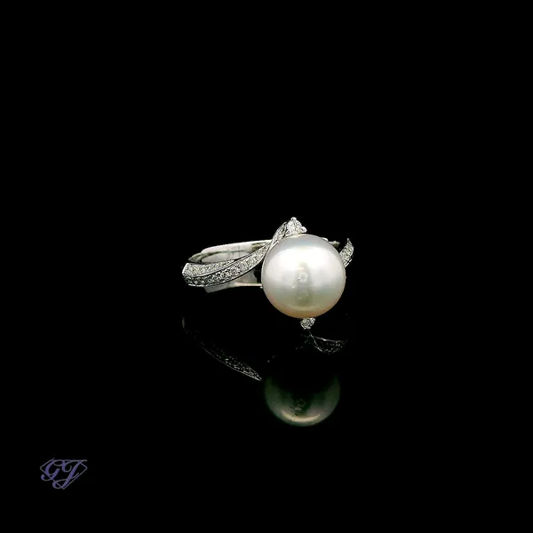 18K White Gold 8.5mm Freshwater Pearl Ring Image 2 Geneva Jewelry Riverside, CA