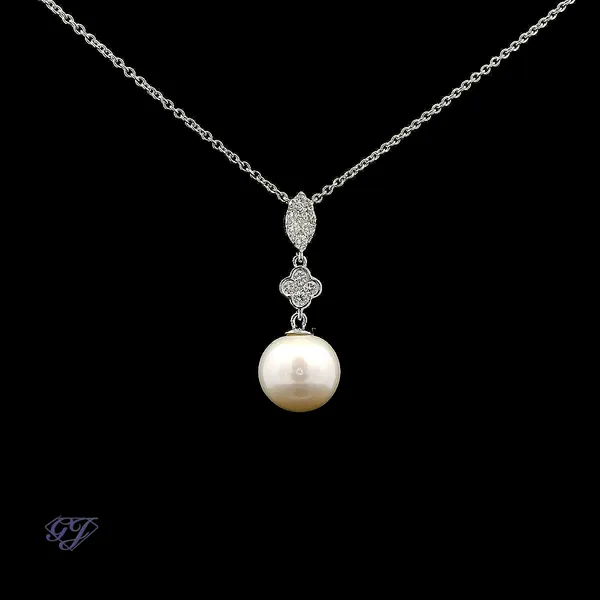 18K White Gold 9.70mm Freshwater Pearl Pendant Image 2 Geneva Jewelry Riverside, CA