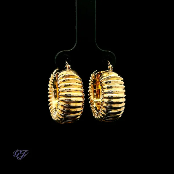 Italian 14K Gold Ribbed Hoop Earrings Image 2 Geneva Jewelry Riverside, CA