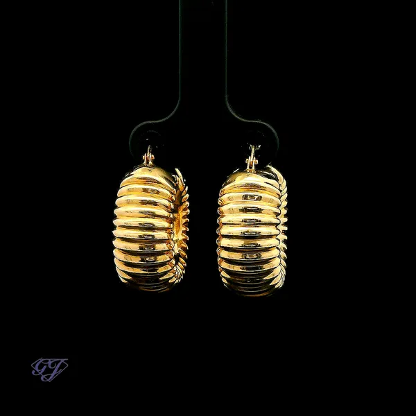 Italian 14K Gold Ribbed Hoop Earrings Image 3 Geneva Jewelry Riverside, CA