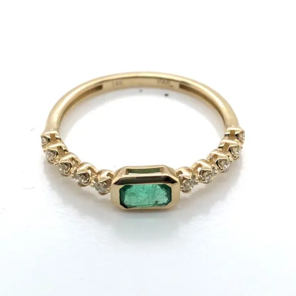 GemStone Ring George & Company Diamond Jewelers Dickson City, PA