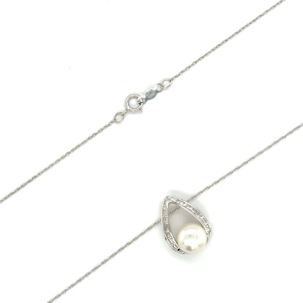 Estate Gold Fresh Water Pearl & Diamond Pendant Georgetown Jewelers Wood Dale, IL