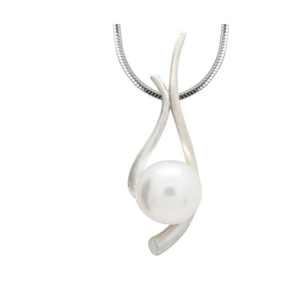Pearl Necklace Georgetown Jewelers Wood Dale, IL
