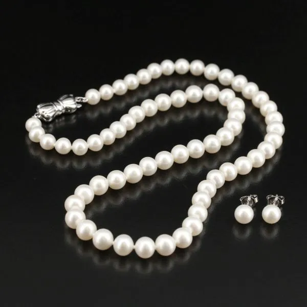 Estate Pearl Strand by Mikimoto Image 2 Georgetown Jewelers Wood Dale, IL