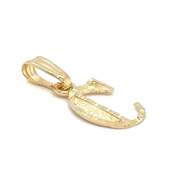 Estate 14K Yellow Gold Initial \C\ Pendant