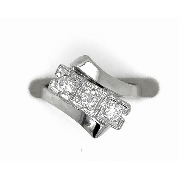 Estate White Gold 3 Stone Diamond Ring Georgetown Jewelers Wood Dale, IL