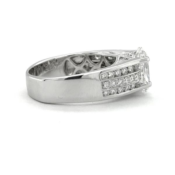 Estate 10K White Gold Oval Diamond Engagement Ring Image 2 Georgetown Jewelers Wood Dale, IL
