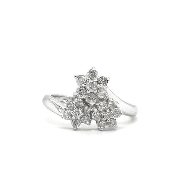 Estate White Gold Diamond Flower Ring Georgetown Jewelers Wood Dale, IL